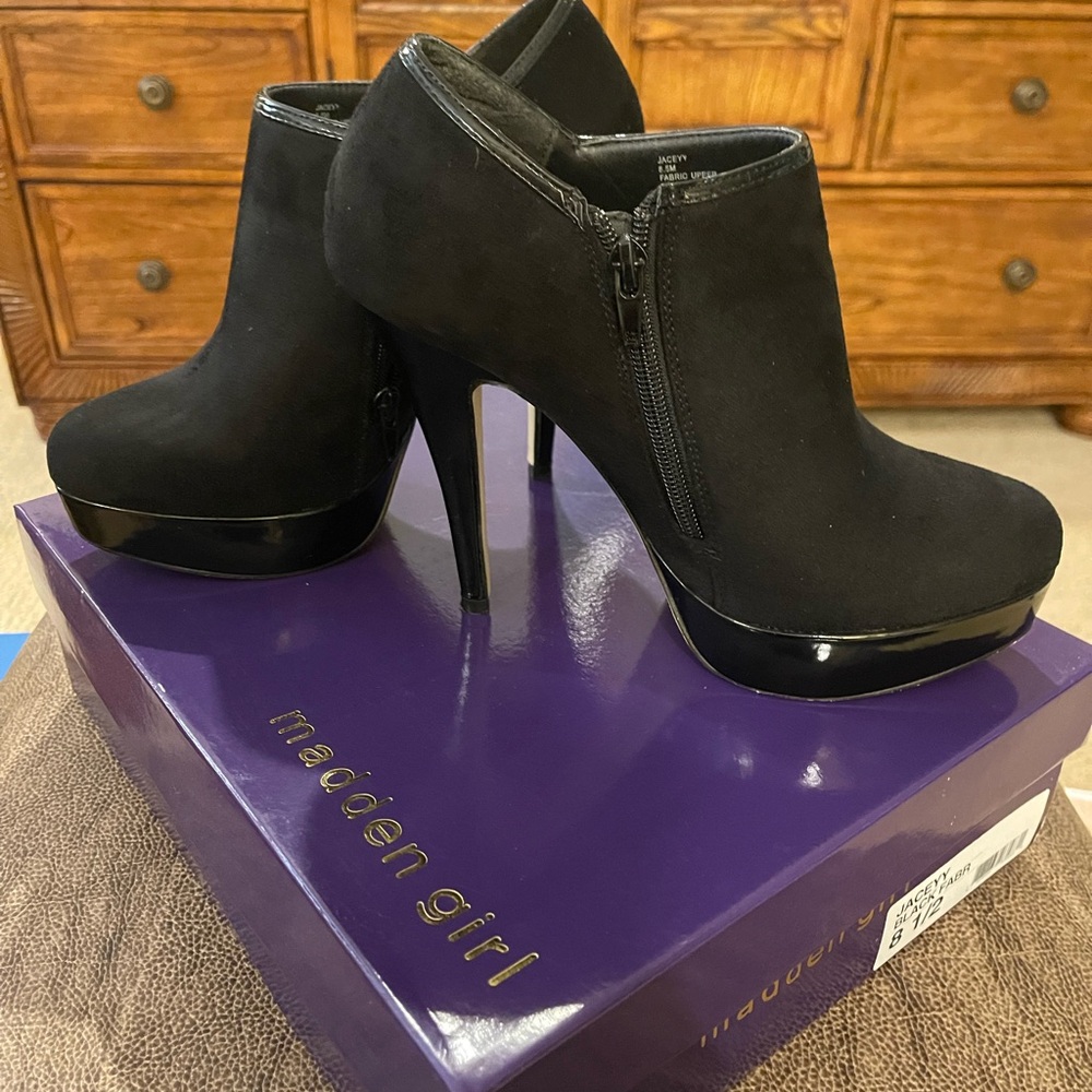 Madden Girl Sleek Black Heeled Boots